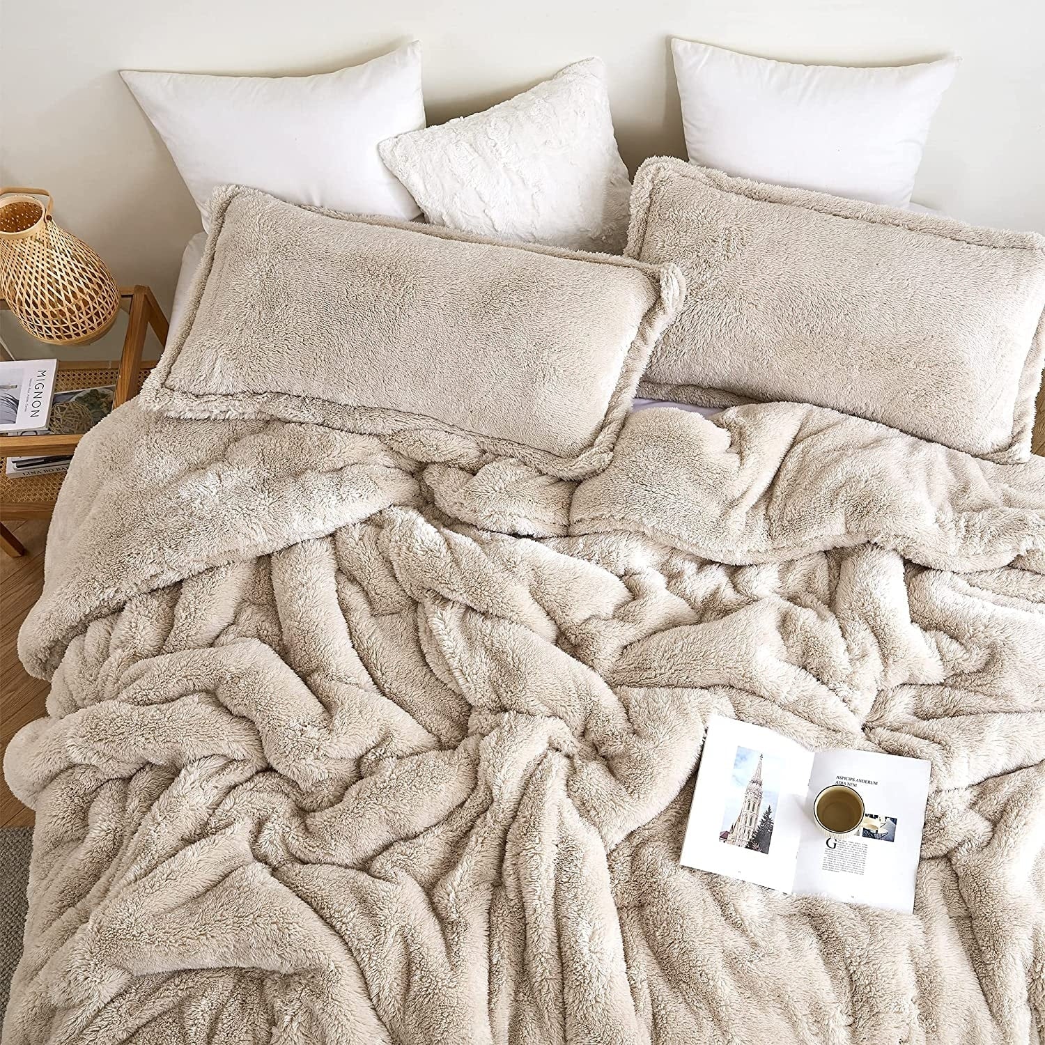 La peluche originale - Couette surdimensionnée Coma Inducer® - Sable blanc