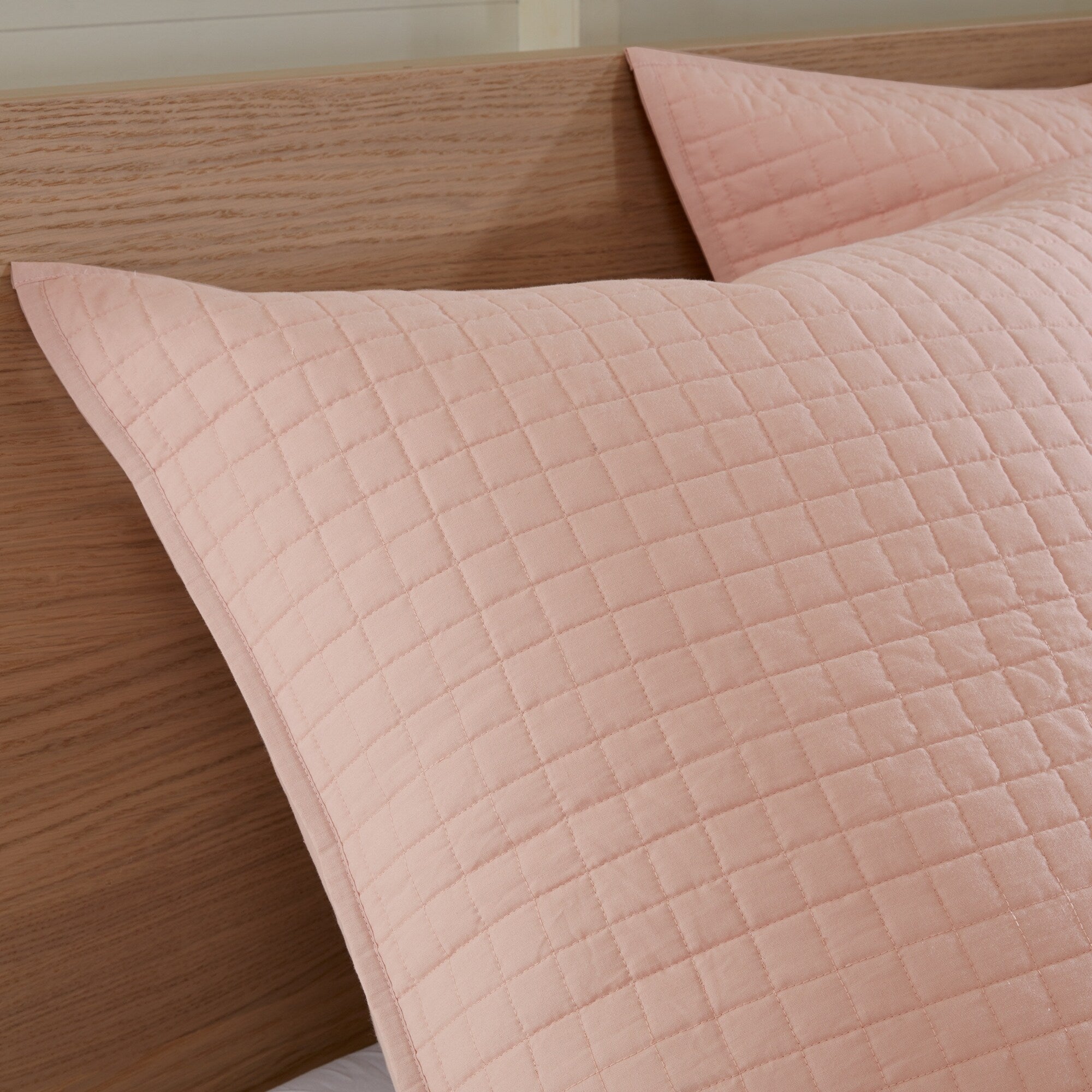 Parure de lit en jacquard de coton et de maïs au design intelligent avec taies d'oreiller et coussins décoratifs