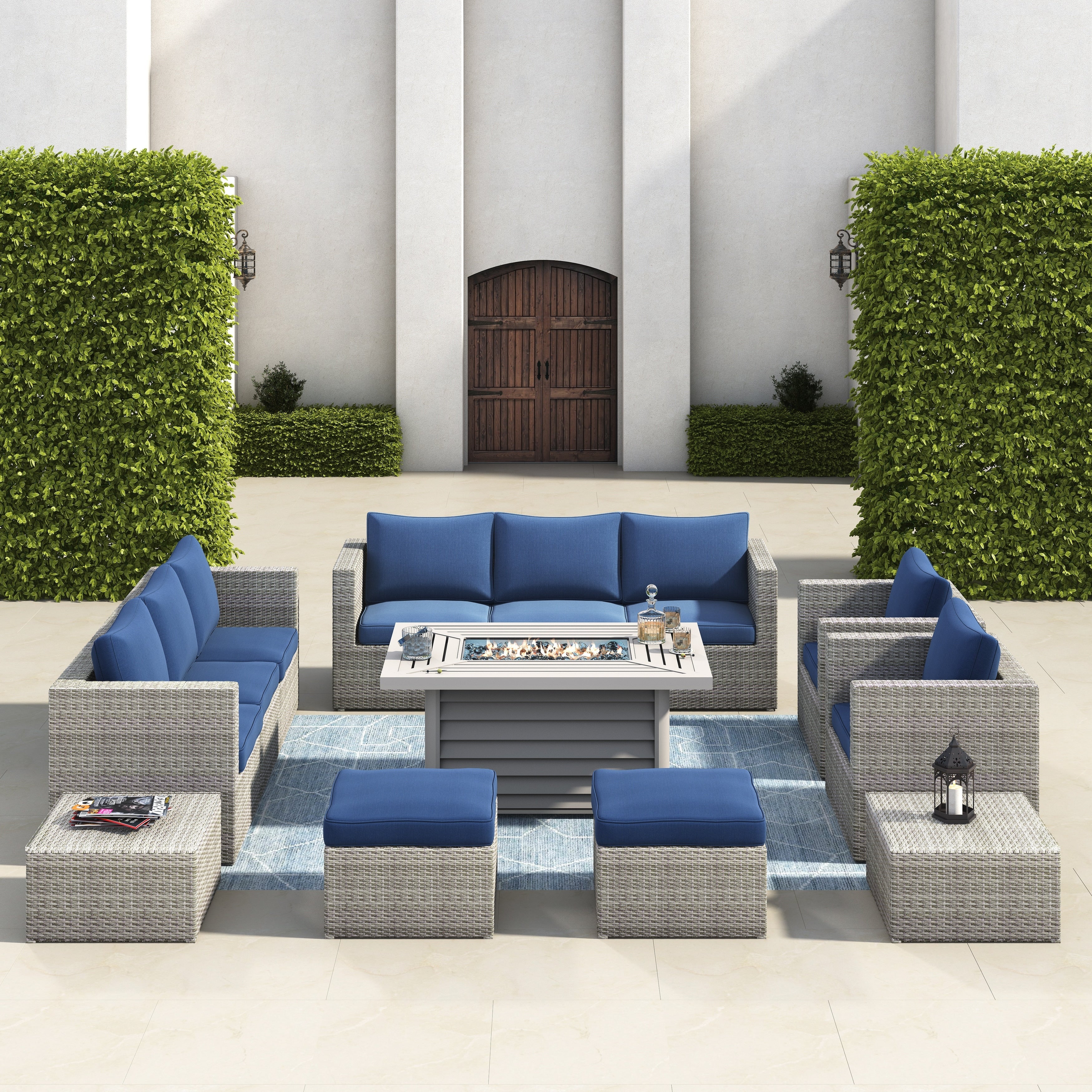Ensemble de meubles de patio sectionnels en osier tressé Corvus Trey 13 pièces avec table à feu