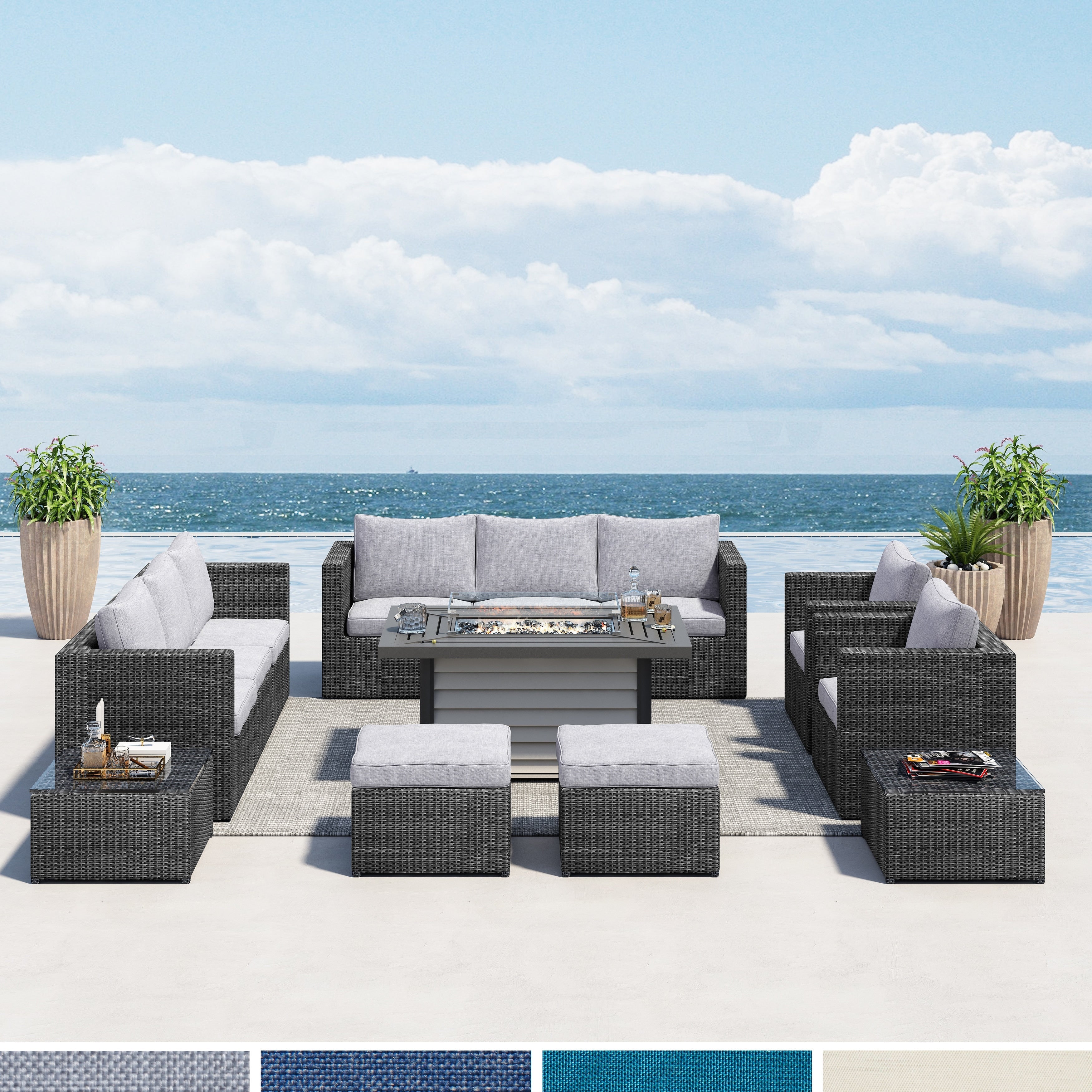 Ensemble de meubles de patio sectionnels en osier tressé Corvus Trey 13 pièces avec table à feu