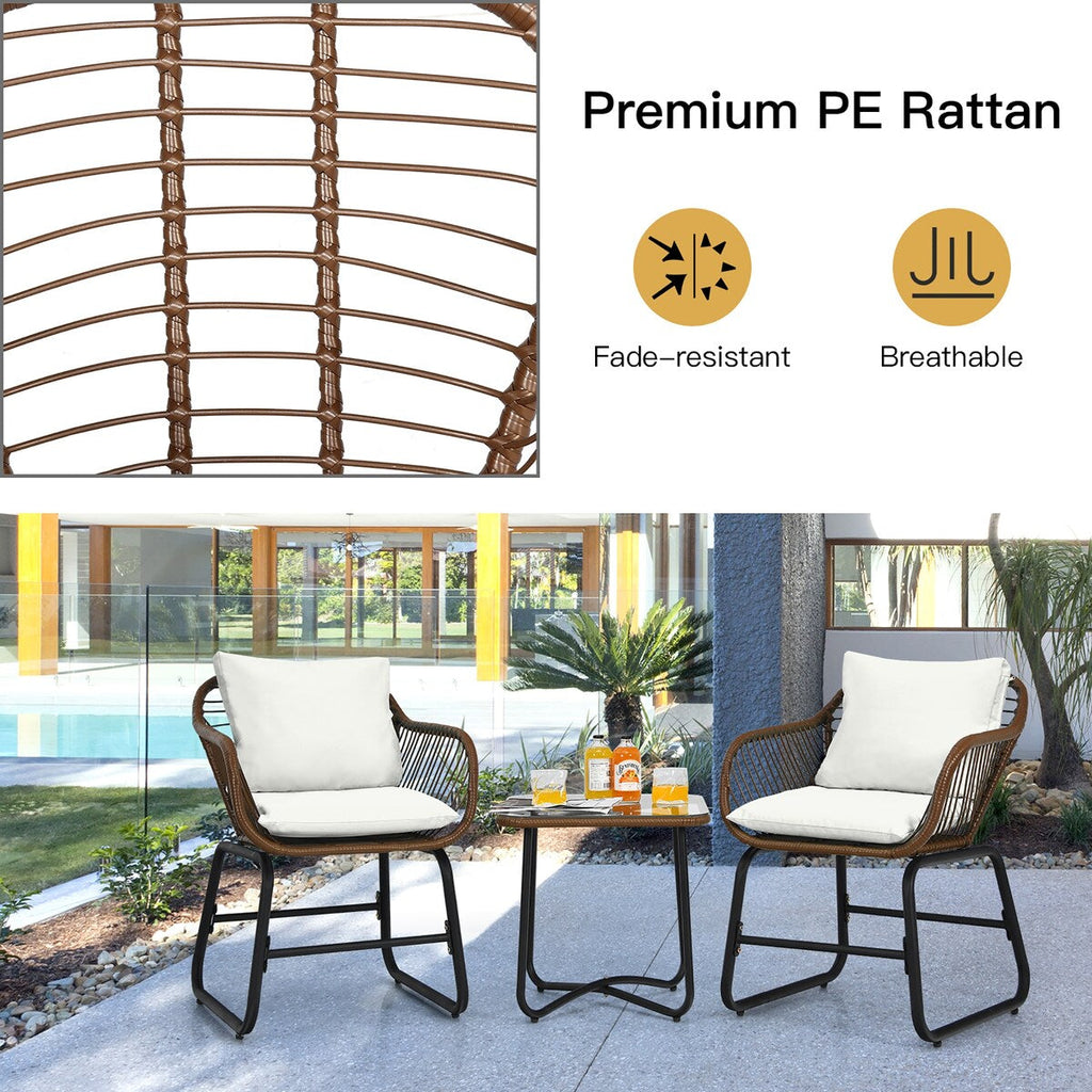 Ensemble bistrot Costway 3 pièces en rotin avec chaises rembourrées, table en verre et terrasse - Voir les détails