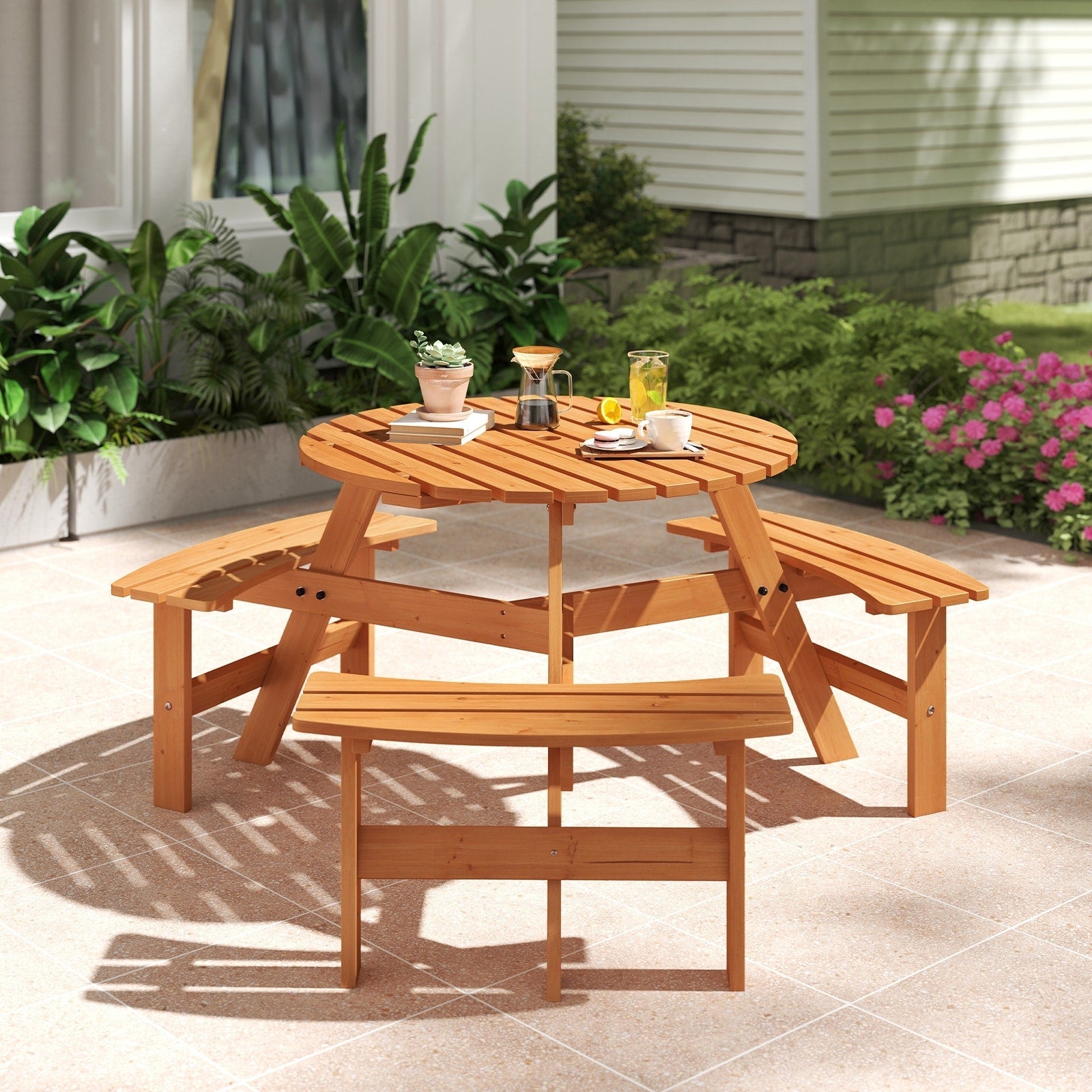 Ensemble de table de pique-nique ronde Costway pour 6 personnes avec 3 bancs intégrés 2 - Voir les détails