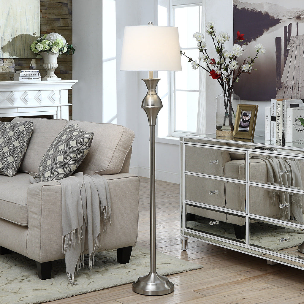 Lampadaire Murray 60 en métal argenté de la collection Crestview - 14 x 14 x 60,5