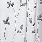 Collection de rideaux à cantonnière et à volants en broderie botanique Curtainworks