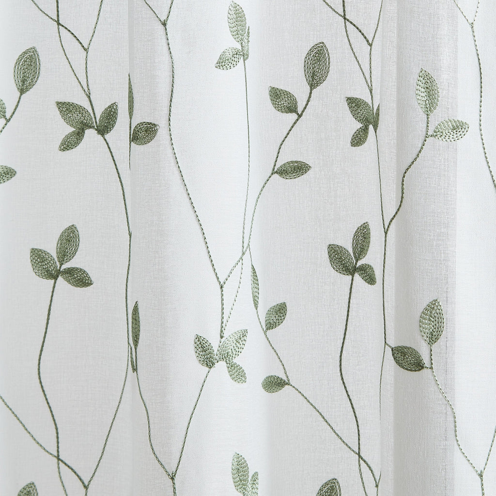 Collection de rideaux à cantonnière et à volants en broderie botanique Curtainworks