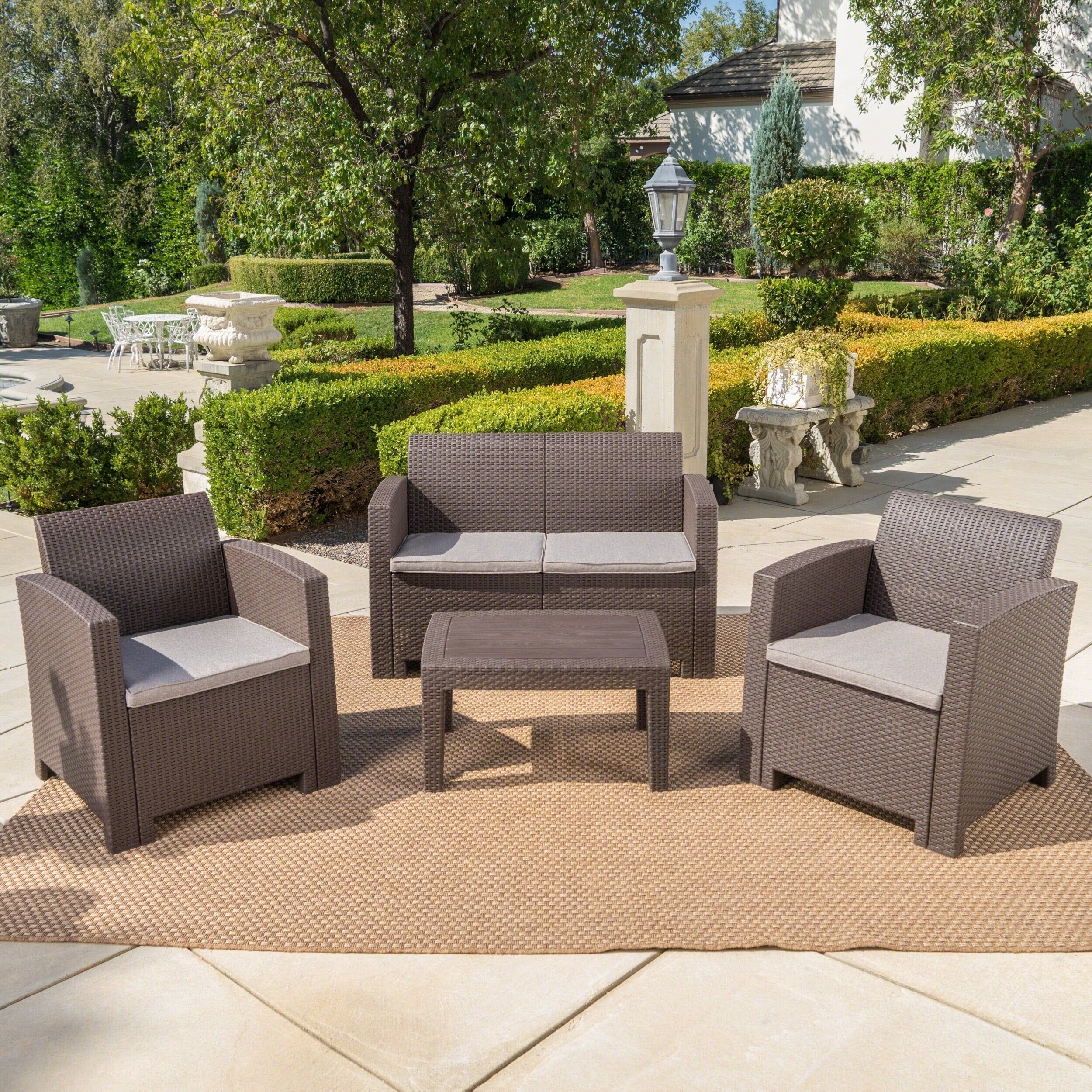 Ensemble de conversation d'extérieur Daytona 4 pièces par Christopher Knight Home
