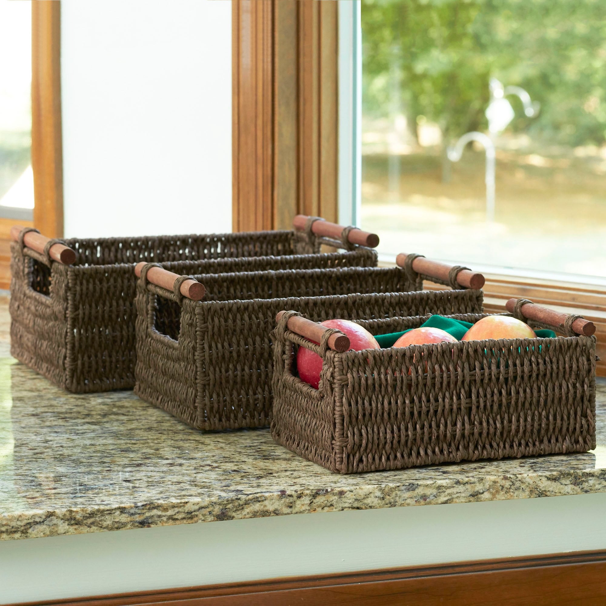 Paniers tissés décoratifs essentiels pour la maison