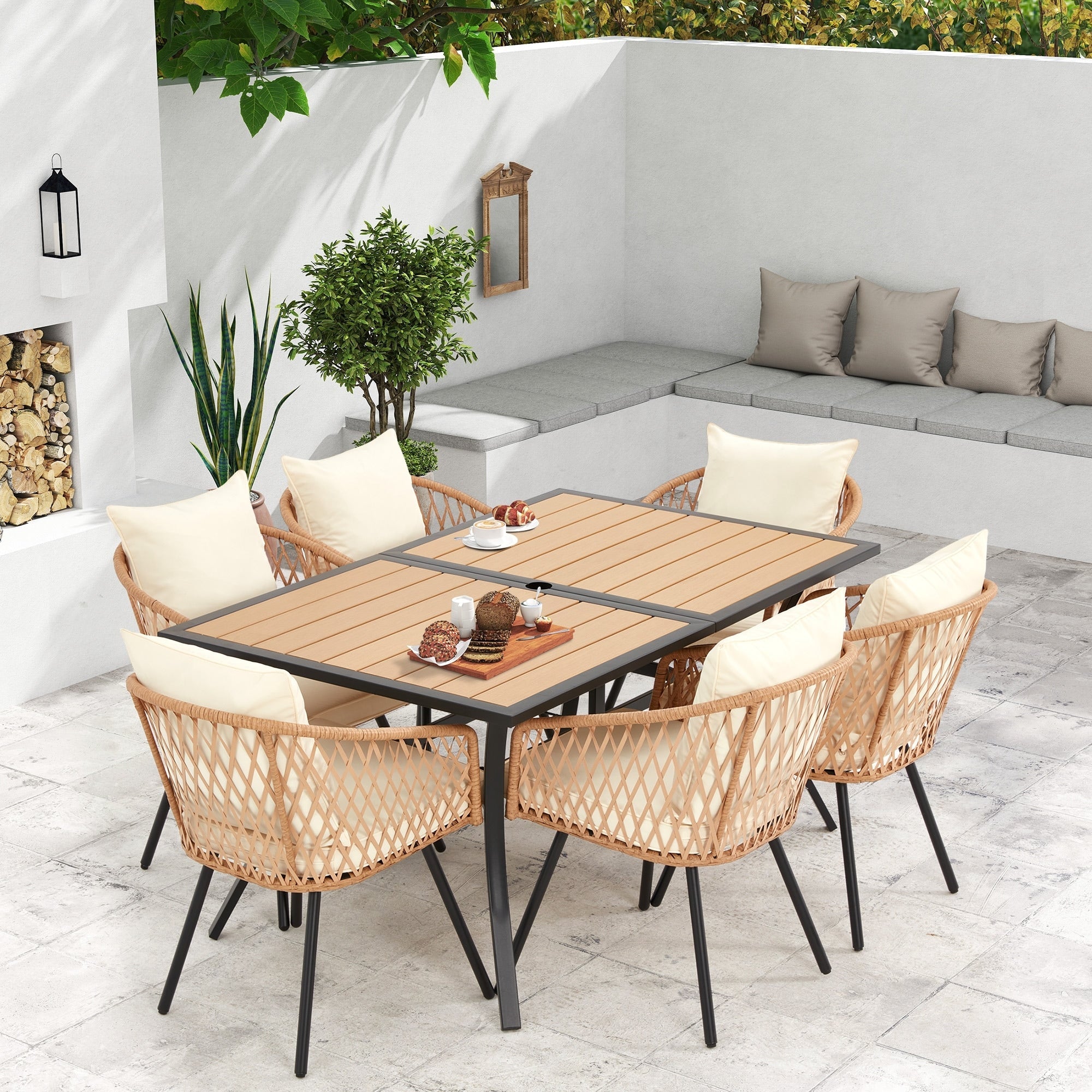 Ensemble de salle à manger d'extérieur en rotin synthétique résistant aux intempéries, plateau en WPC durable, table et chaises d'extérieur avec coussin amovible