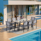 Ensemble de salle à manger d'extérieur avec table et chaises empilables en textilène, plateau de table en WPC durable 5 pièces et cadre antirouille pour patio