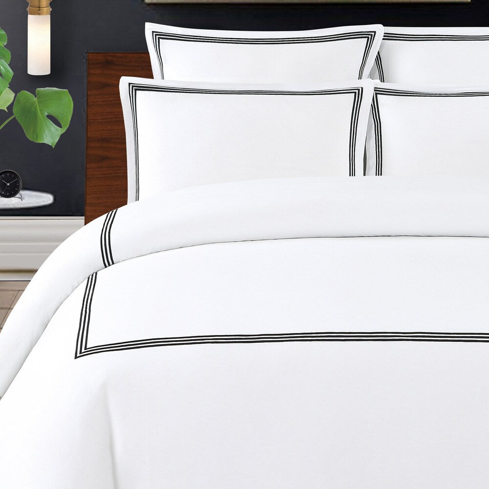 Ensemble housse de couette 3 pièces Echelon Home Three Line Hotel Collection