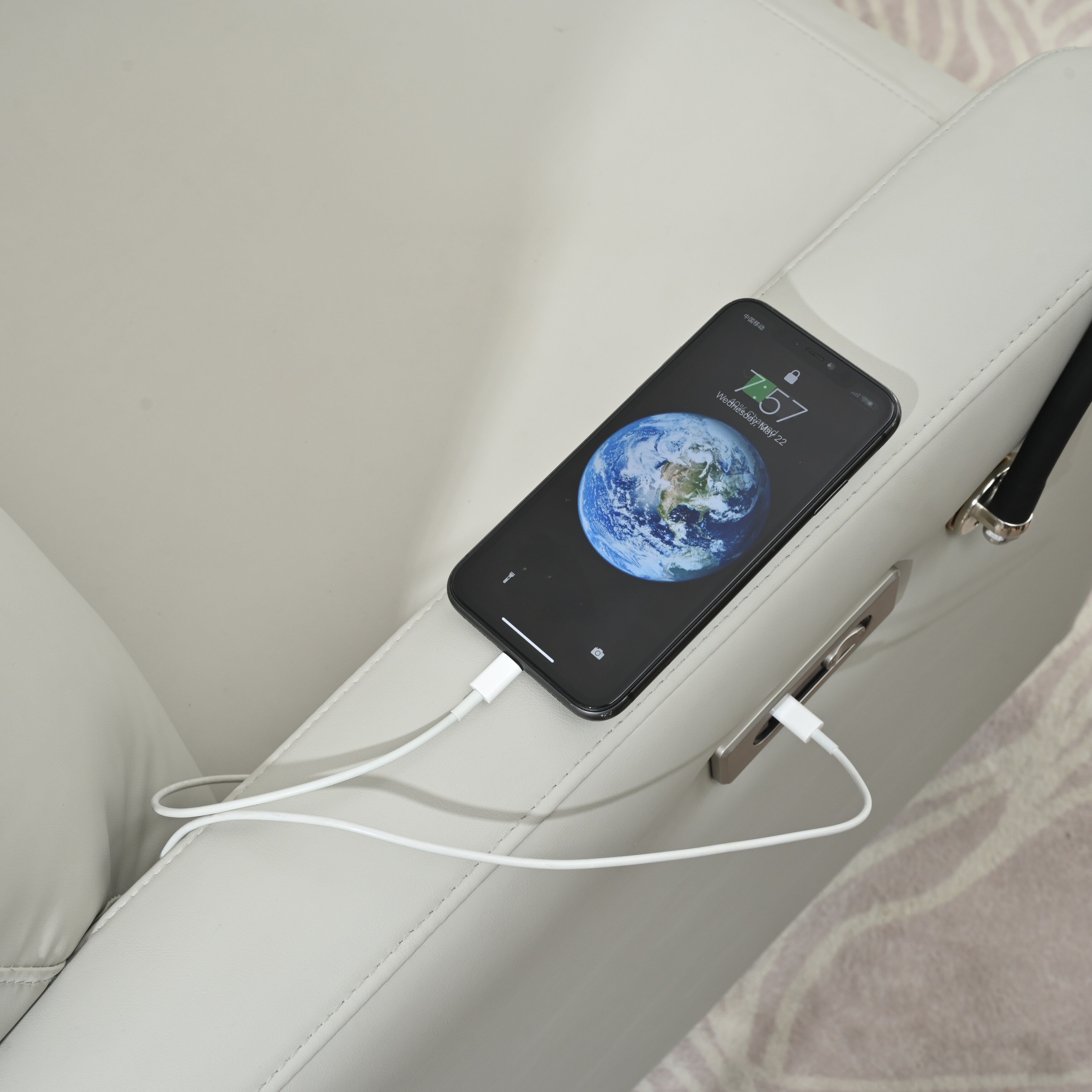 Fauteuil inclinable électrique pivotant à 270°, ports USB et repose-pieds réglable pour salon et chambre d'enfant