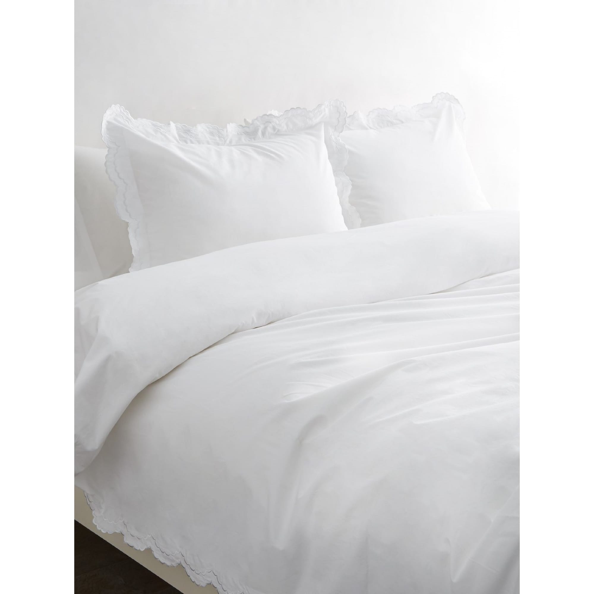 Parure de couette et taie d'oreiller double en percale de coton brodée et festonnée