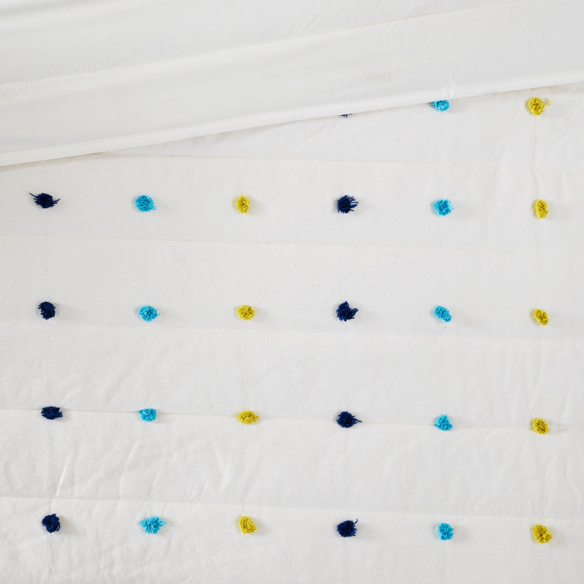 Parure de lit en jacquard de coton à pompons Ensley pour enfants au design intelligent avec coussins décoratifs