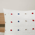 Parure de lit en jacquard de coton à pompons Ensley pour enfants au design intelligent avec coussins décoratifs