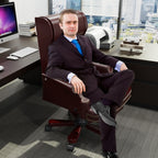 Fauteuil de bureau pivotant ergonomique en cuir PU avec repose-pieds, dossier capitonné et décoration cloutée