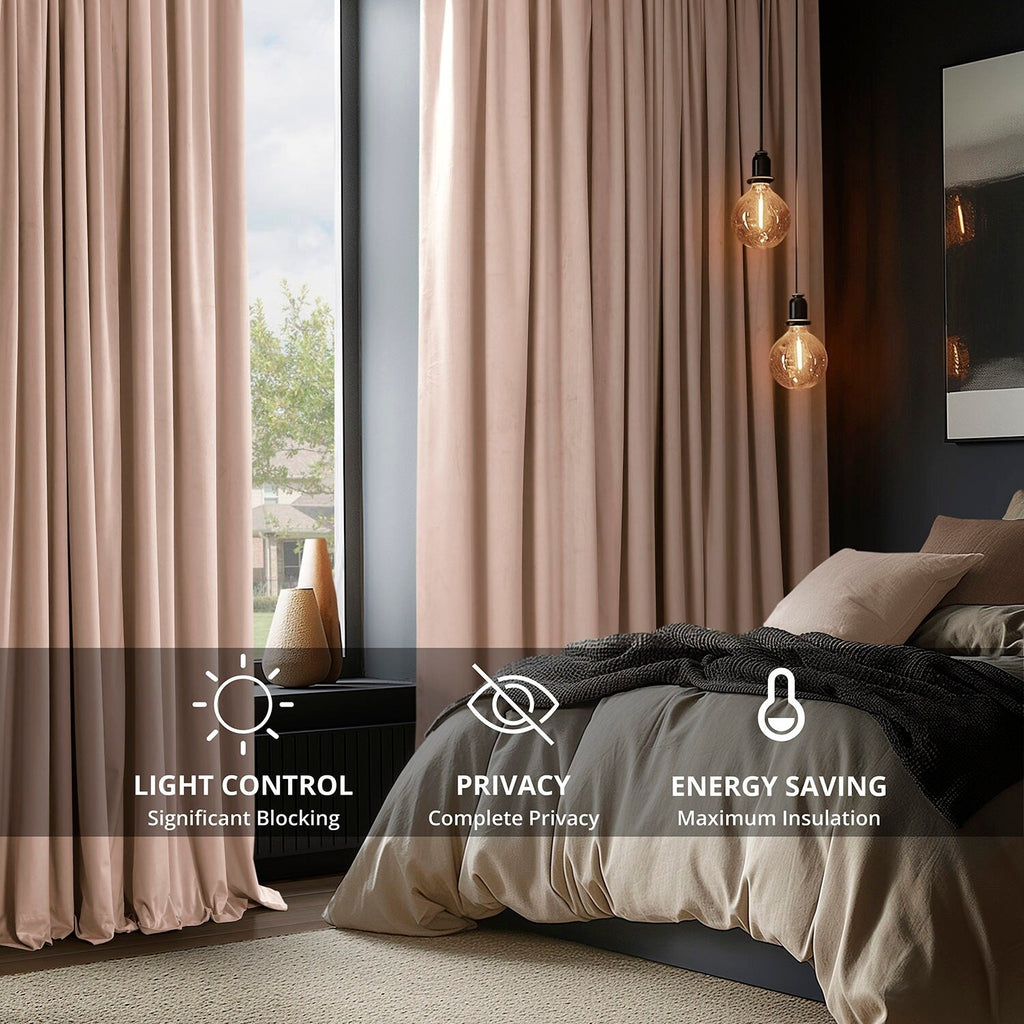 Rideau occultant en velours Signature Exclusive Fabrics (1 panneau)