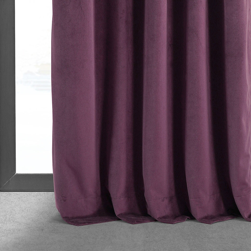 Rideau occultant en velours Signature Exclusive Fabrics (1 panneau)