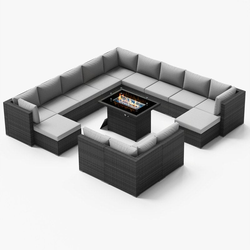 Ensemble de canapés d'extérieur sectionnels en osier gris FINCATI avec table et foyer