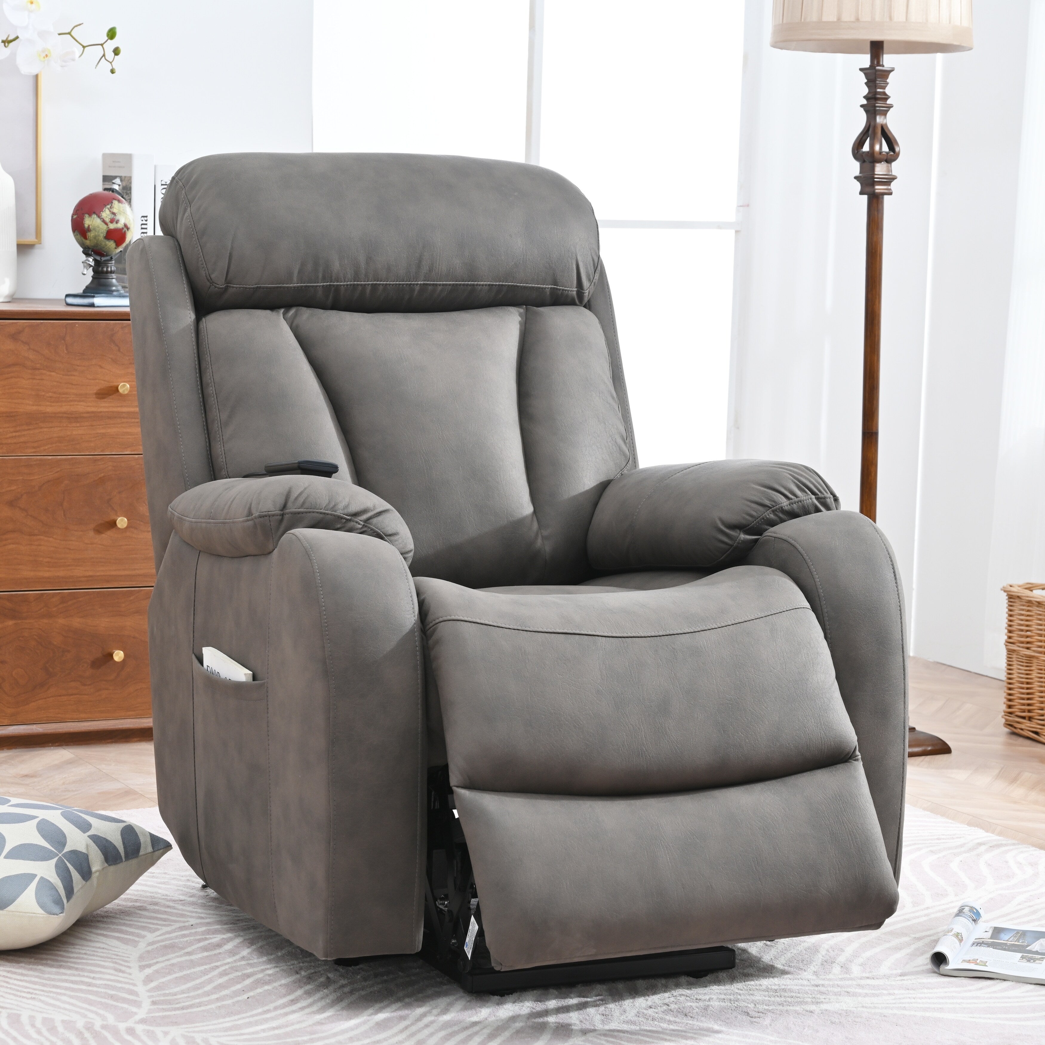Fauteuil inclinable électrique en tissu pour personnes âgées, avec télécommande, coussin rembourré, poche latérale et cadre robuste