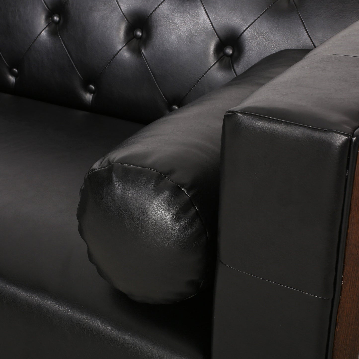 Canapé capitonné moderne Faraway avec coussins décoratifs par Christopher Knight Home