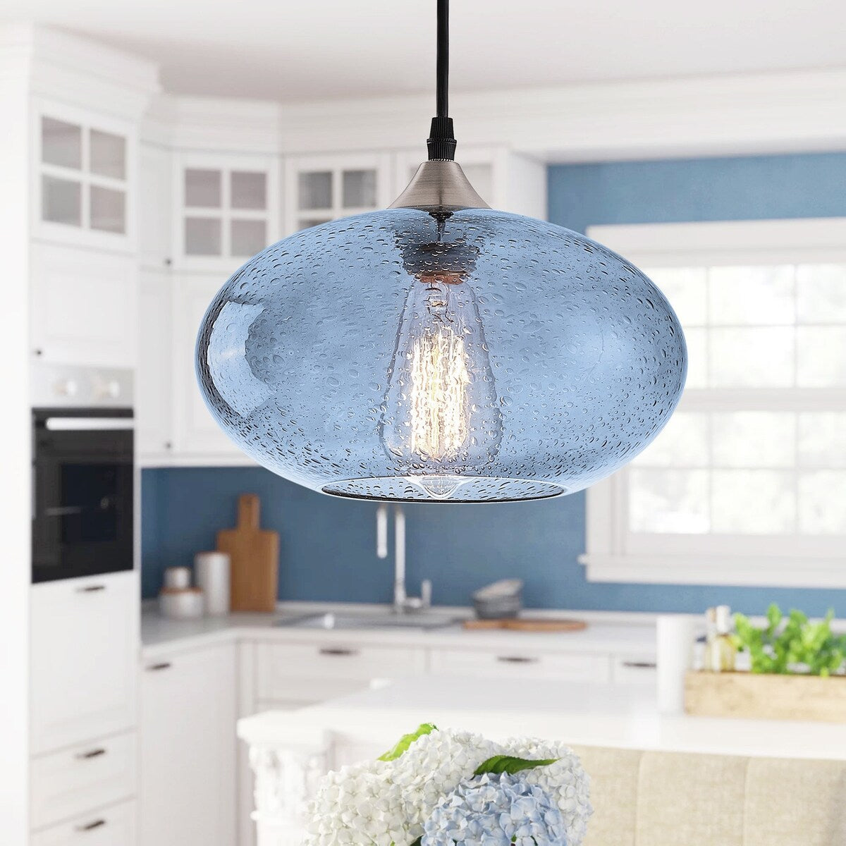 Suspension Farmhouse à 1 ampoule en verre à bulles bleu, nickel brossé