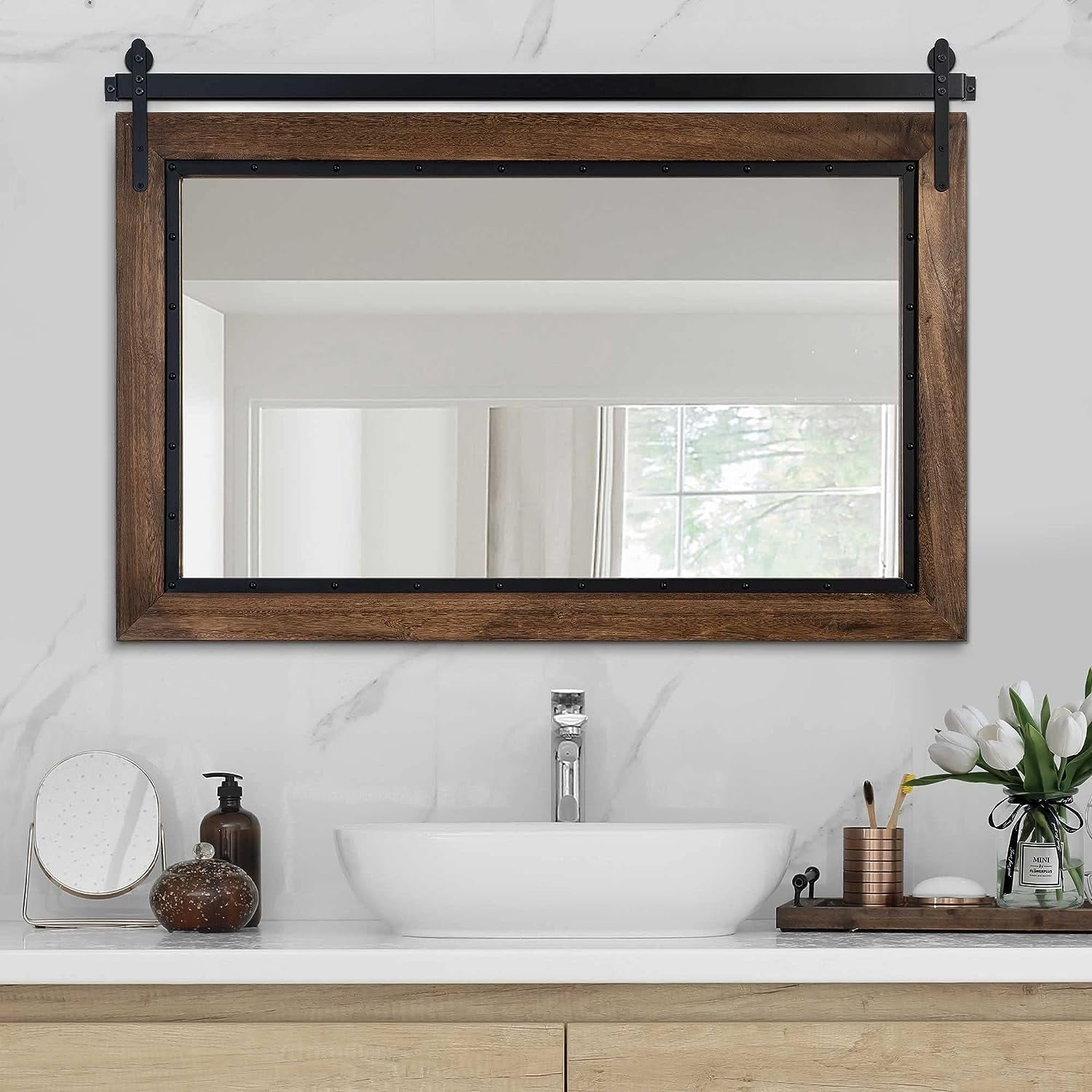 Miroir mural de salle de bain en bois naturel de style grange de ferme