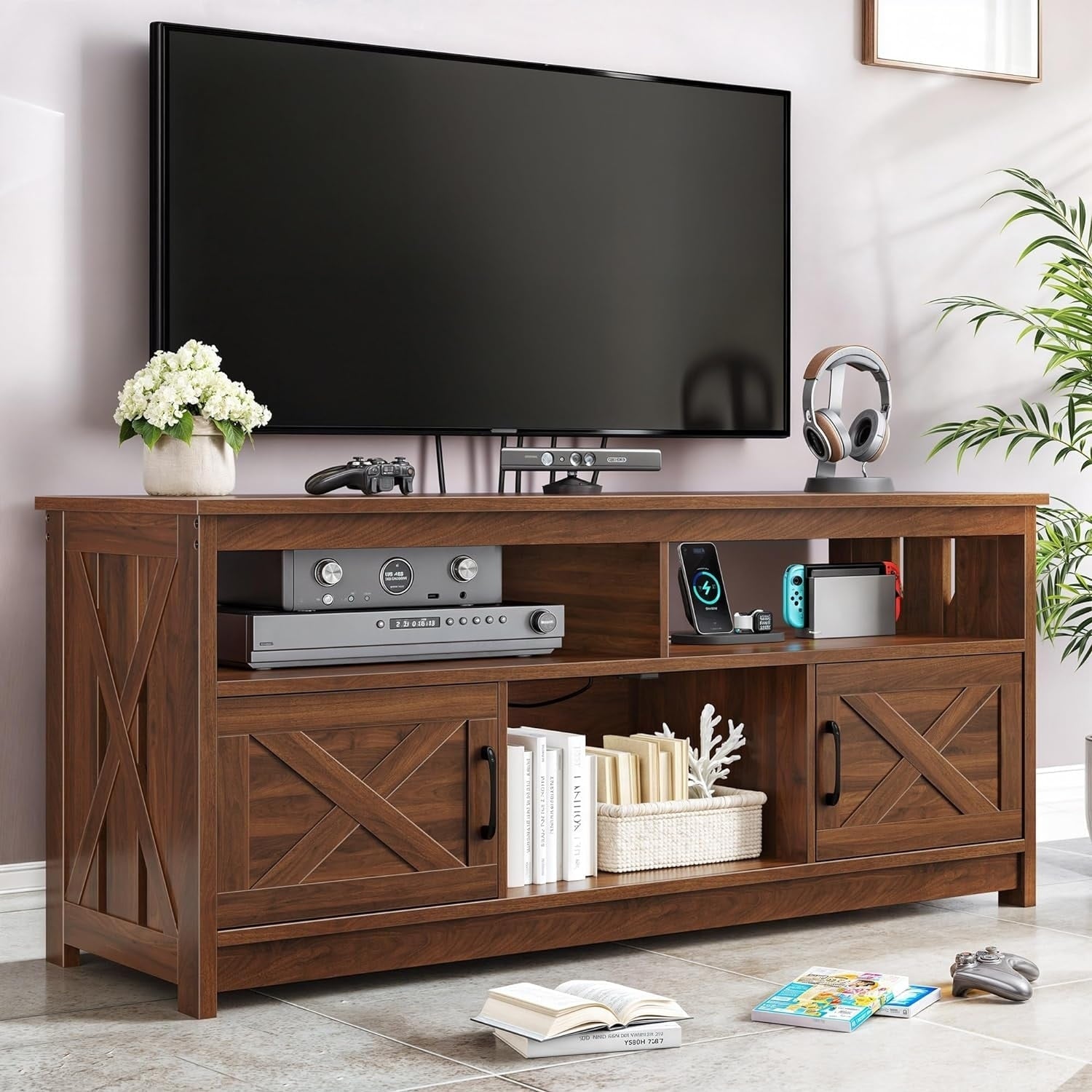 Meuble TV Farmhouse pouvant accueillir jusqu'à 65 téléviseurs avec portes et étagères ouvertes Console multimédia Prise de courant