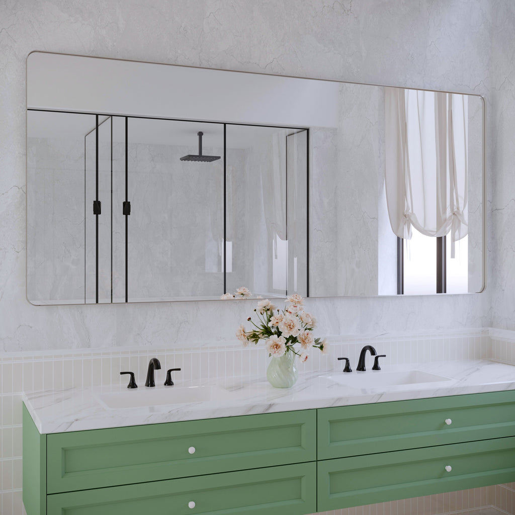Miroir de salle de bain mural encadré