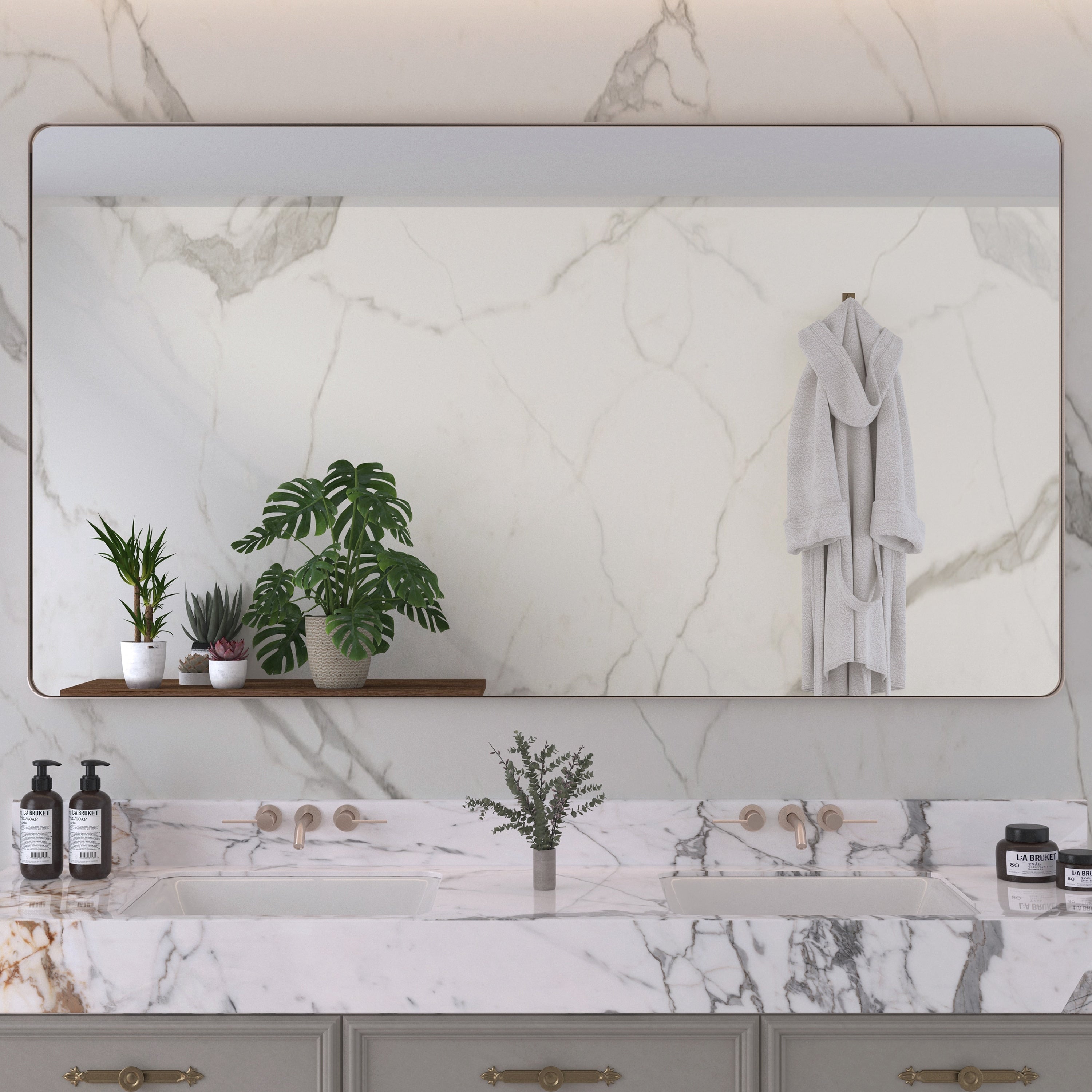 Miroir de salle de bain mural encadré