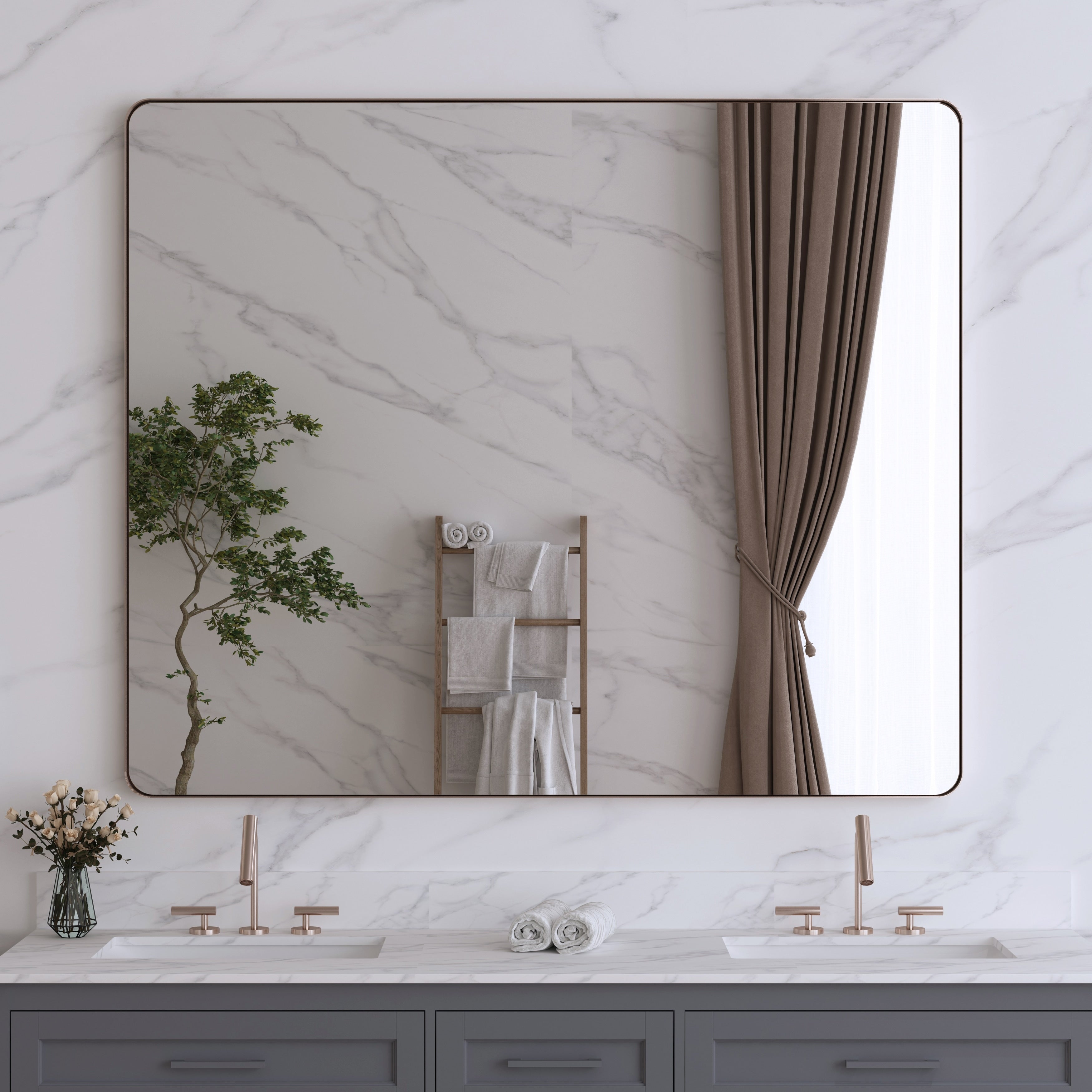 Miroir de salle de bain mural encadré