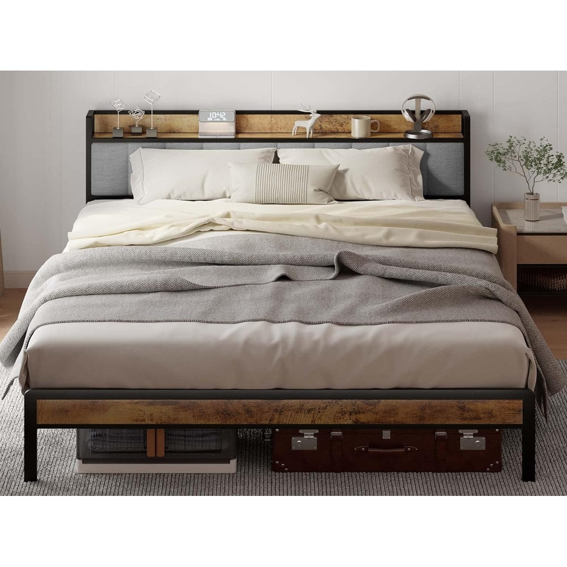 Cadre de lit plateforme en métal pour lit simple, double, queen ou king size avec tête de lit rembourrée et rangement