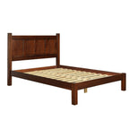 Lit plateforme en bois massif de style shaker avec meubles en bois de grain