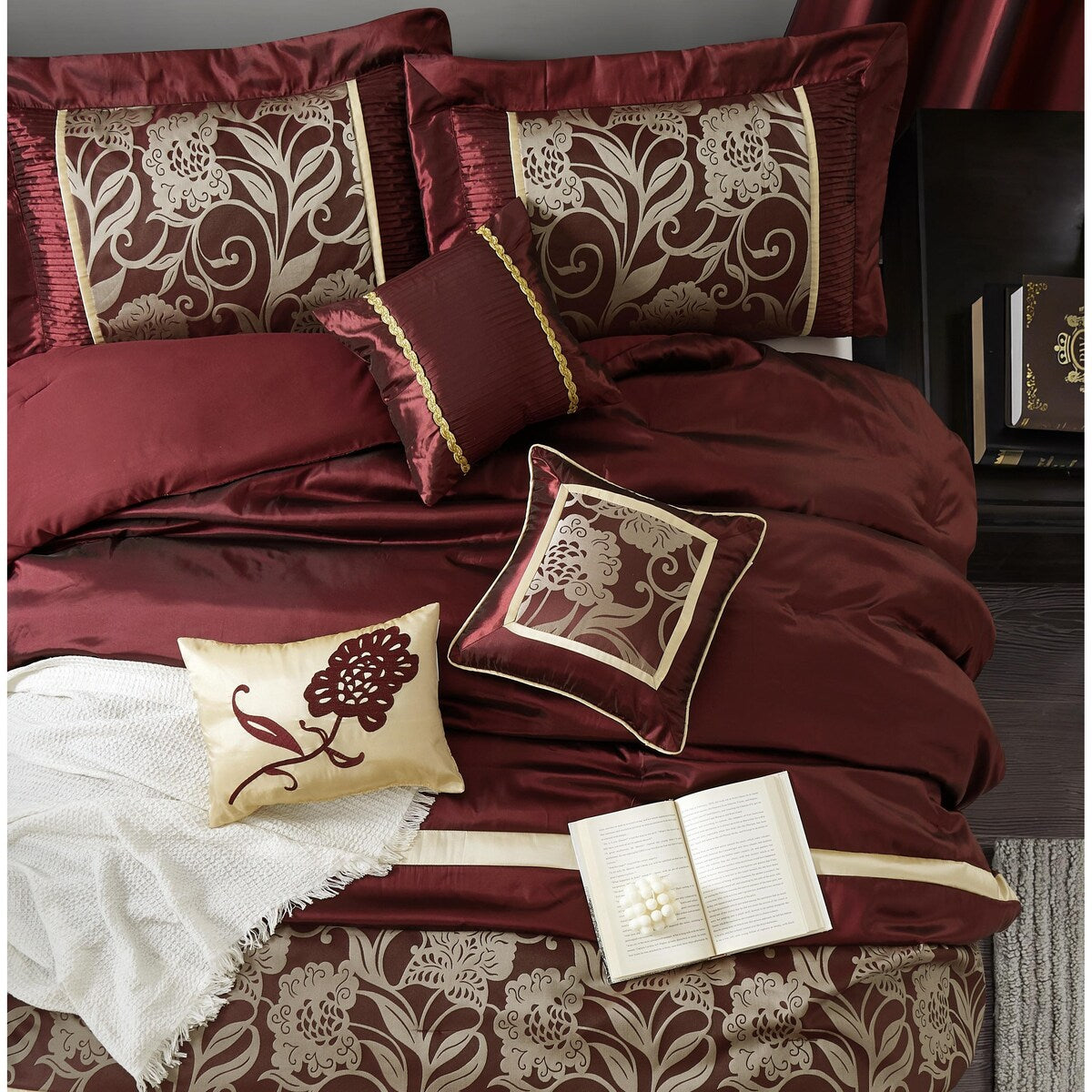 Ensemble de couette 9 pièces en jacquard floral Nanshing Brie