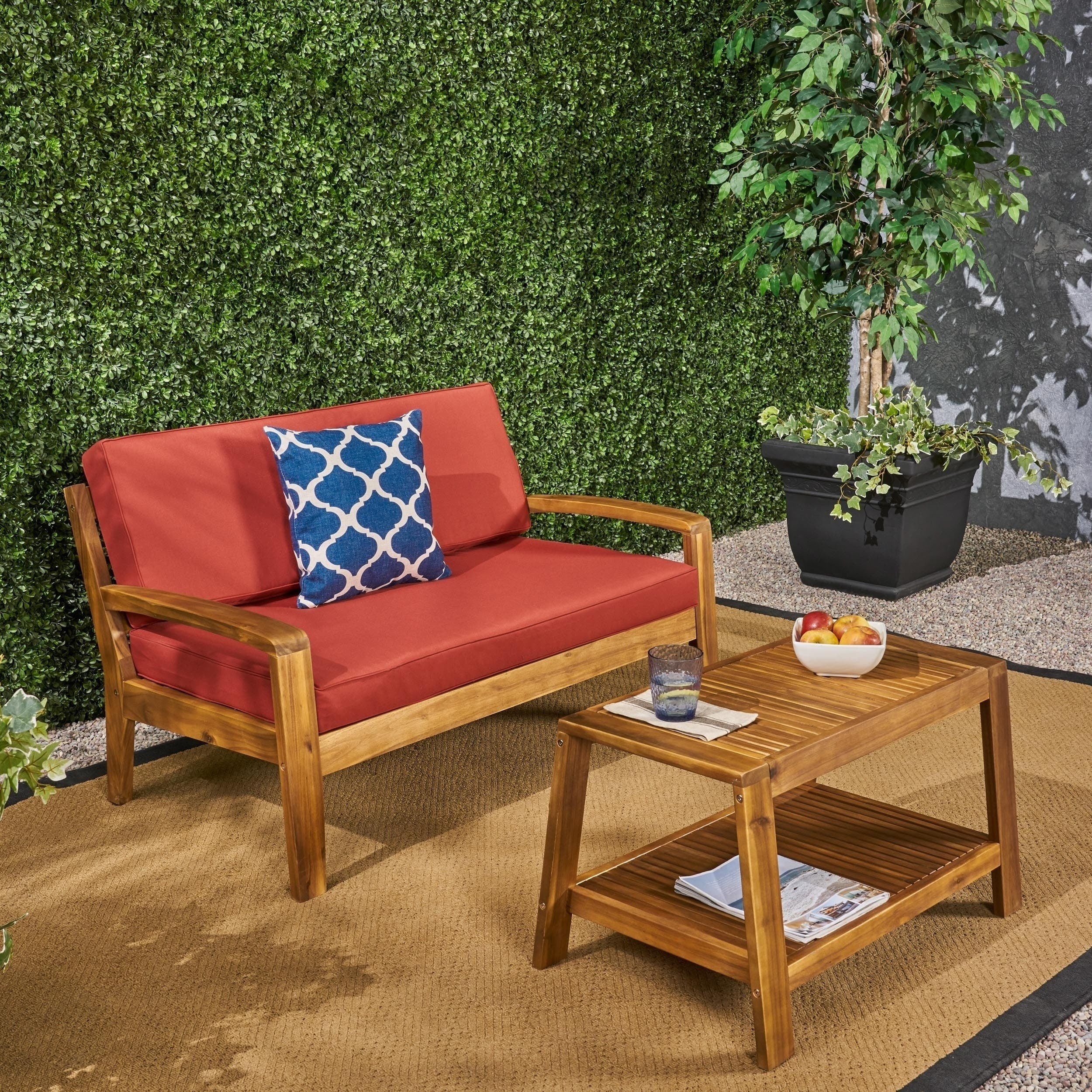 Ensemble de table basse et causeuse en acacia de Grenade par Christopher Knight Home