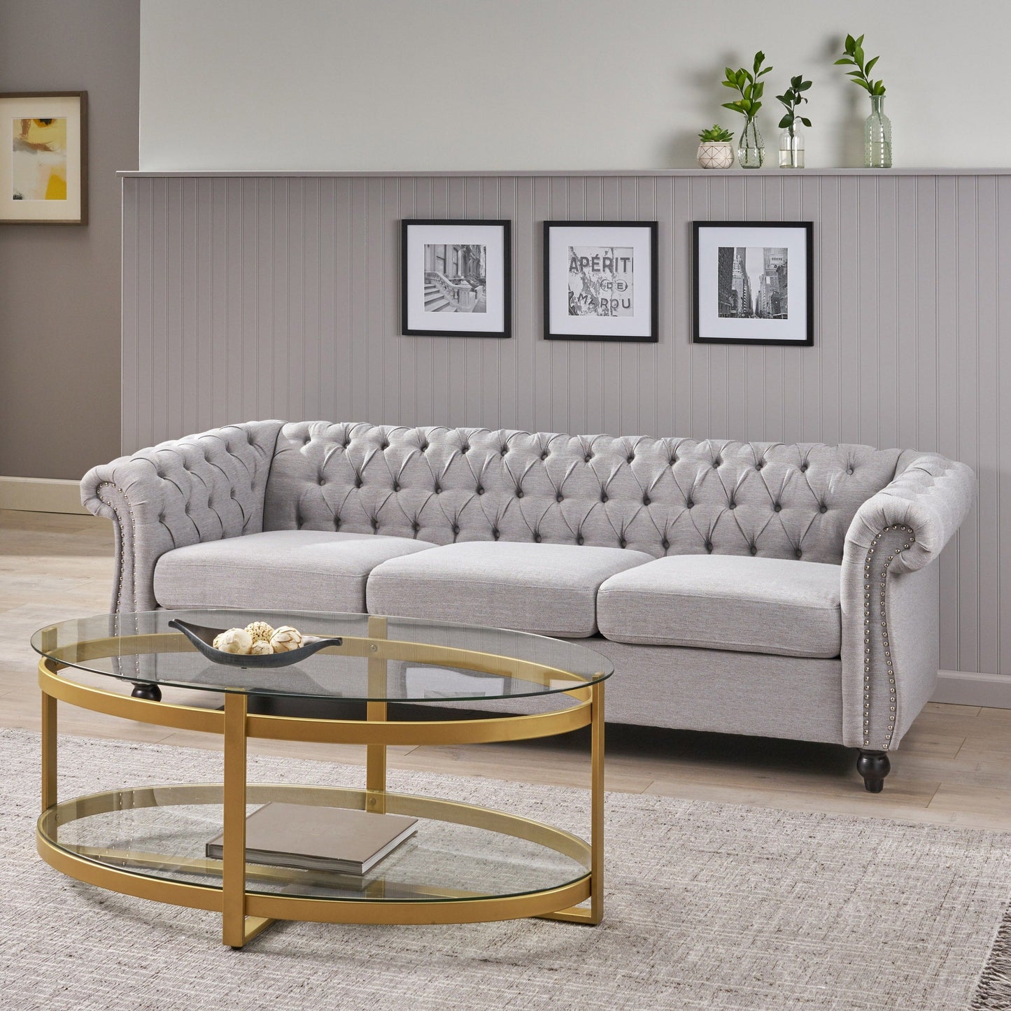Canapé Chesterfield 3 places gris 84,75 po capitonné avec têtes de clous et pieds