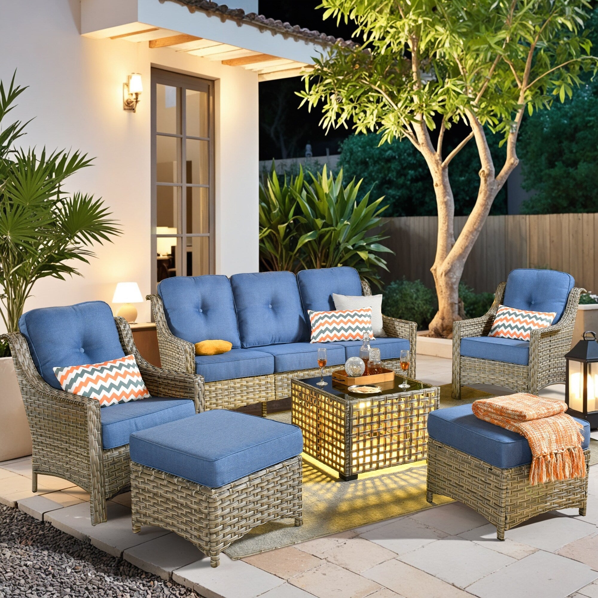 Ensemble de salon de jardin en osier HOOOWOOO 6 pièces avec table basse