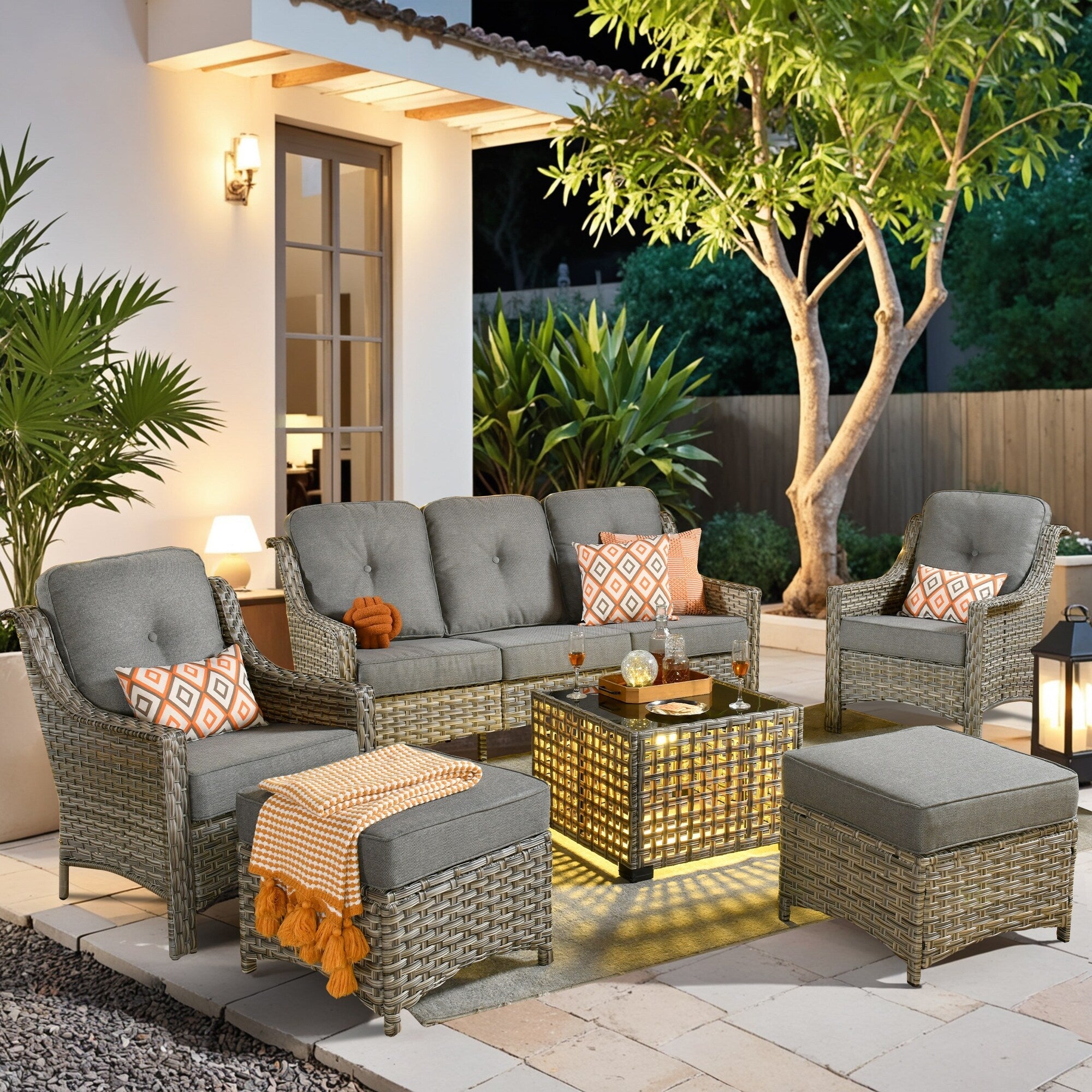 Ensemble de salon de jardin en osier HOOOWOOO 6 pièces avec table basse
