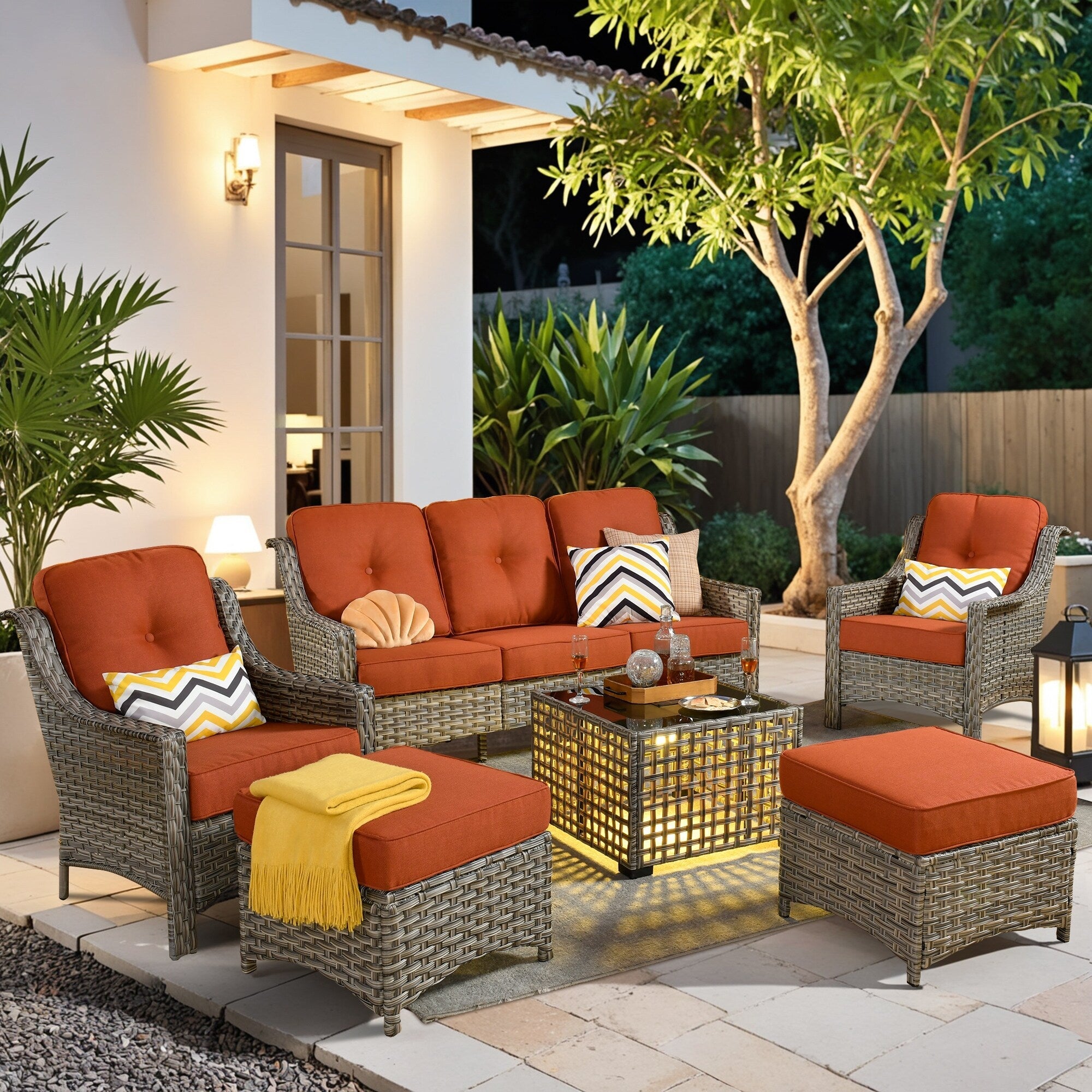 Ensemble de salon de jardin en osier HOOOWOOO 6 pièces avec table basse