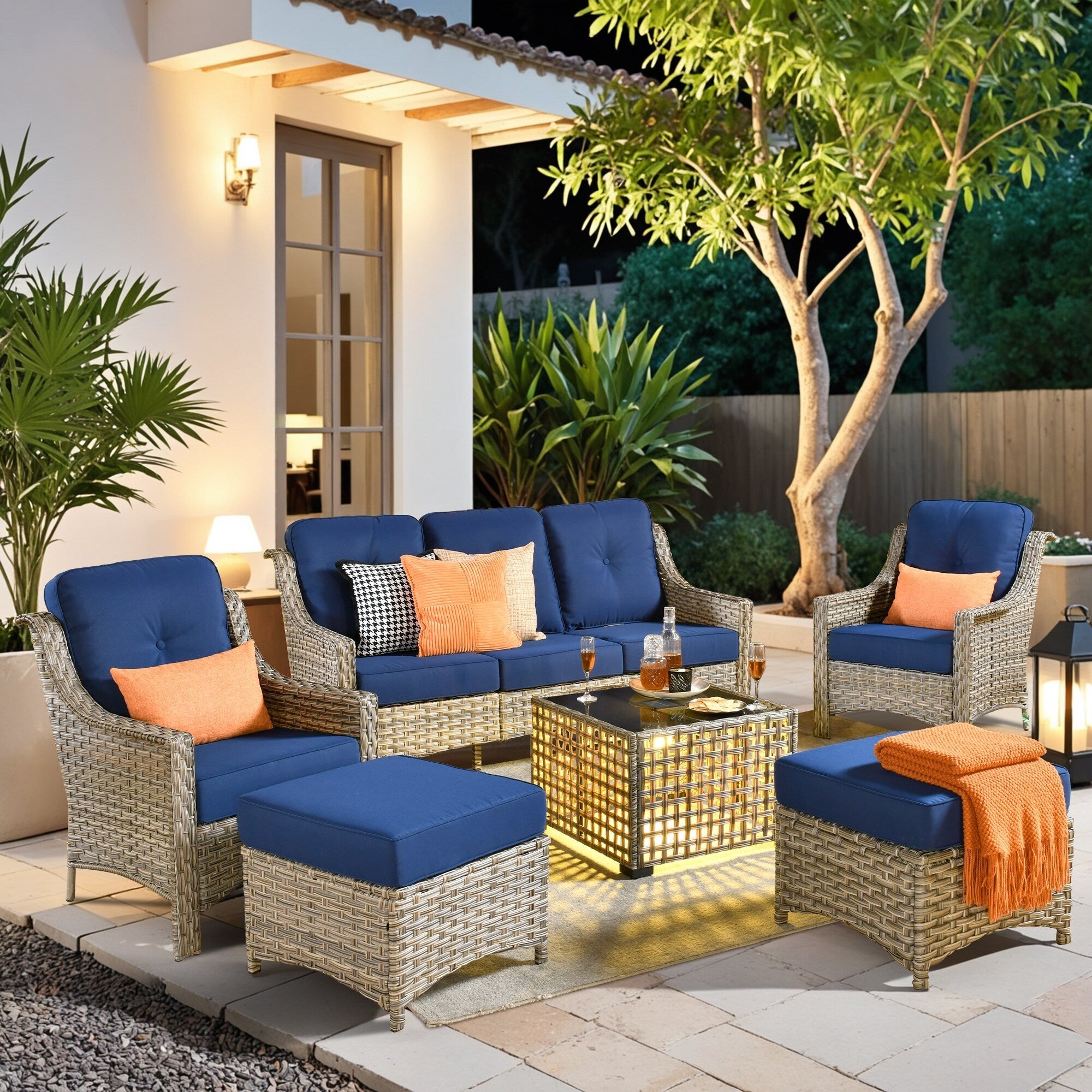 Ensemble de salon de jardin en osier HOOOWOOO 6 pièces avec table basse