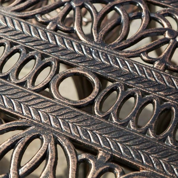 Ensemble de salle à manger d'extérieur haïtien en fonte d'aluminium, 7 pièces, par Christopher Knight Home
