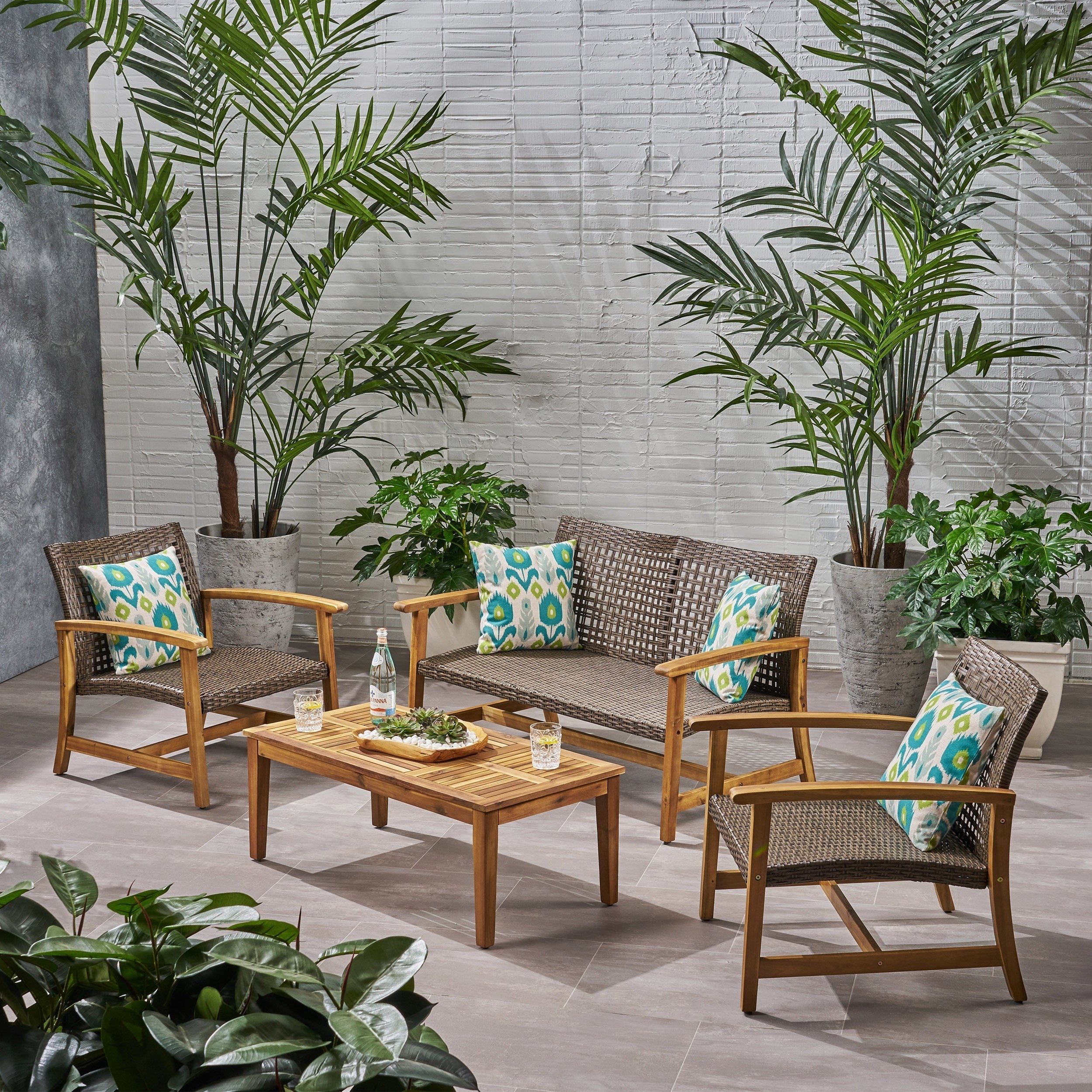 Ensemble de conversation d'extérieur Hampton 4 pièces en acacia par Christopher Knight Home