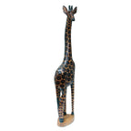 Statue de girafe en bois sculptée à la main