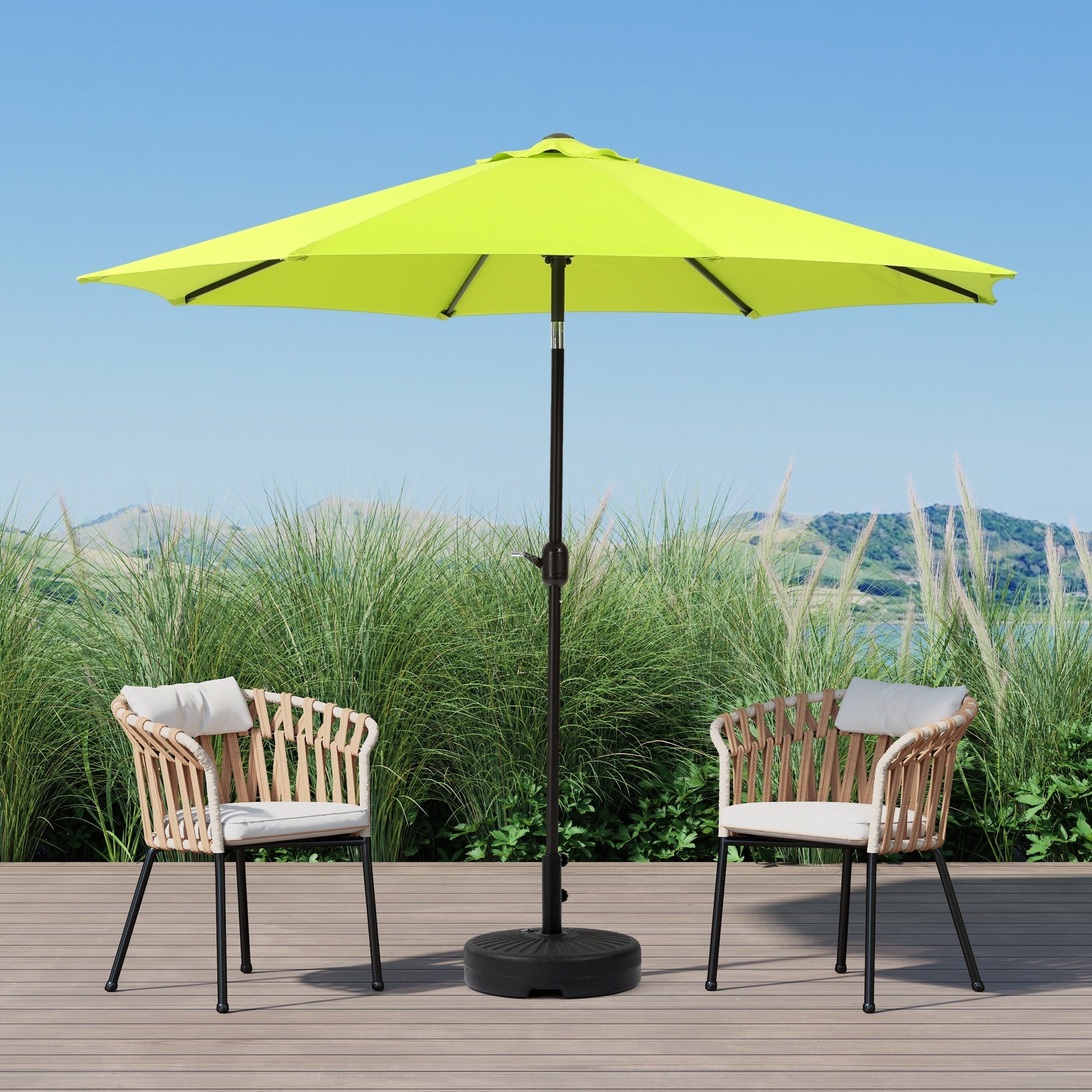 Parasol de marché en acier Holme de 9 pieds avec système d'inclinaison et de manivelle