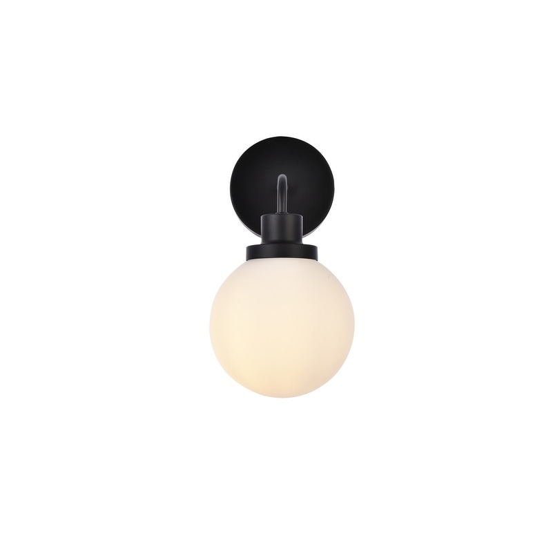 Applique de salle de bain Hudson à 1 lumière avec abat-jour globe givré