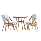 Ensemble bistrot commercial intérieur/extérieur avec table et quatre chaises