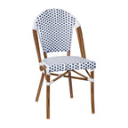 Ensemble bistrot commercial intérieur/extérieur avec table et quatre chaises
