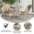 Ensemble bistrot commercial intérieur/extérieur avec table et deux chaises