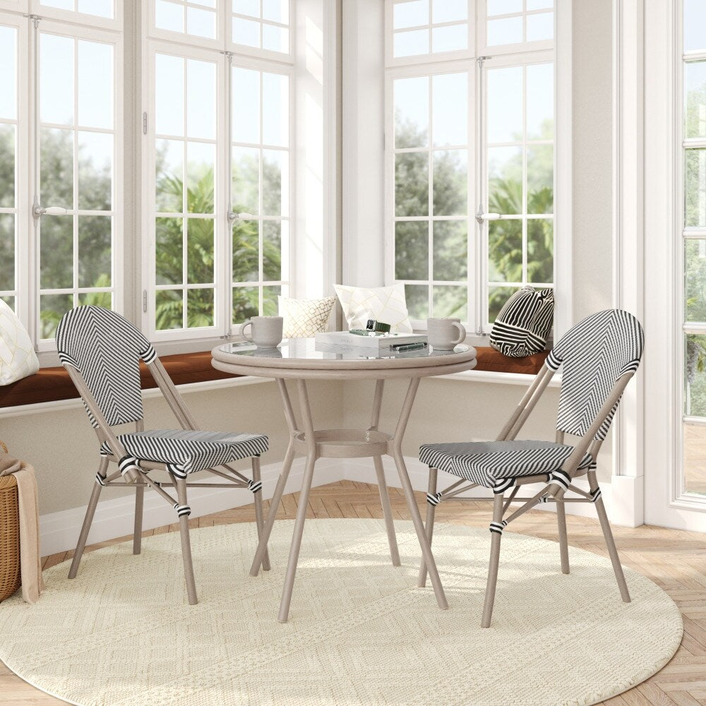 Ensemble bistrot commercial intérieur/extérieur avec table et deux chaises