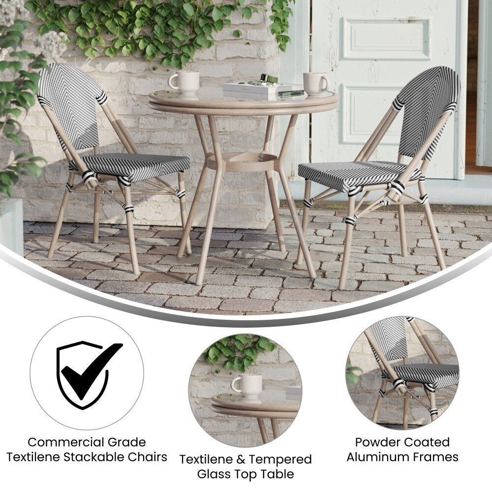 Ensemble bistrot commercial intérieur/extérieur avec table et deux chaises