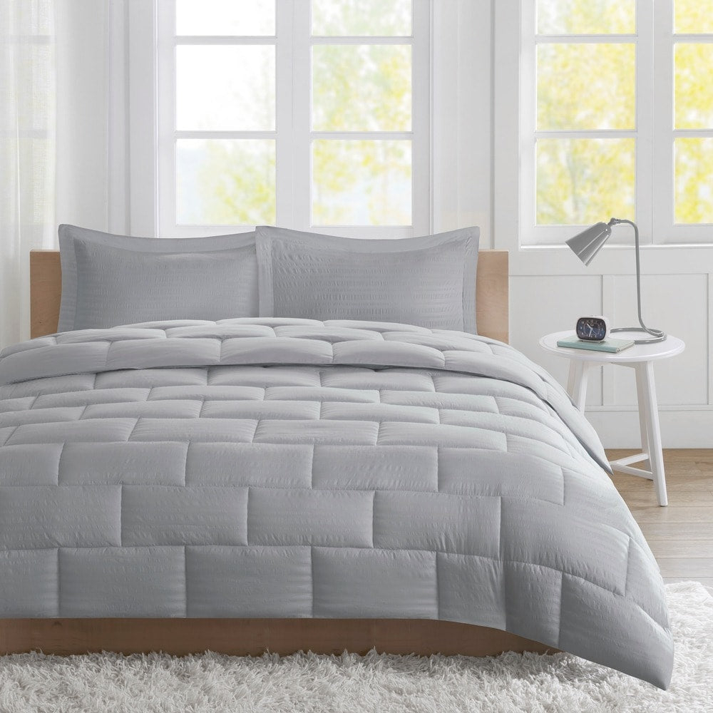 Ensemble de couette Ava en duvet synthétique au design intelligent